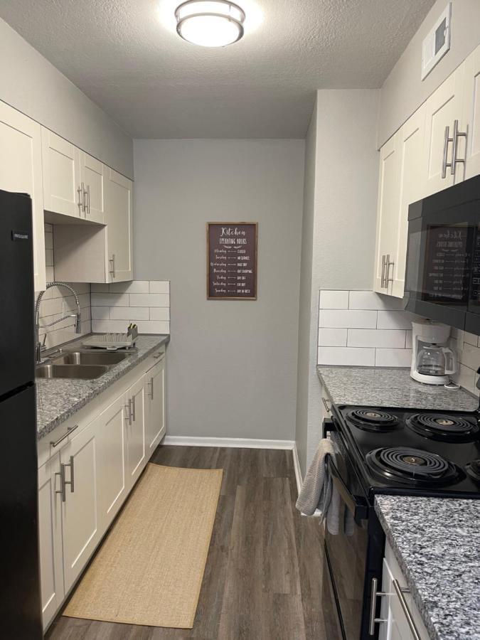 The Delores - 2 Bedroom Apt In Quilt Town, Usa Hamilton Esterno foto